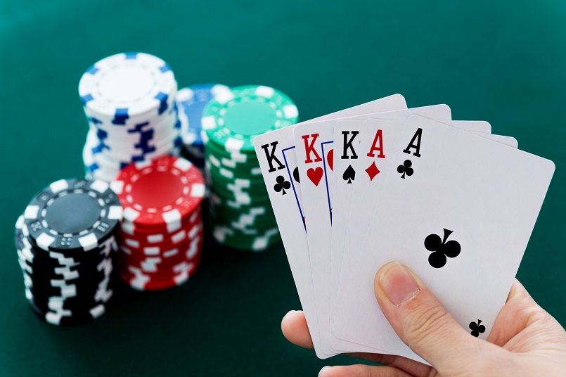 Tìm hiểu thứ tự bài trong Poker